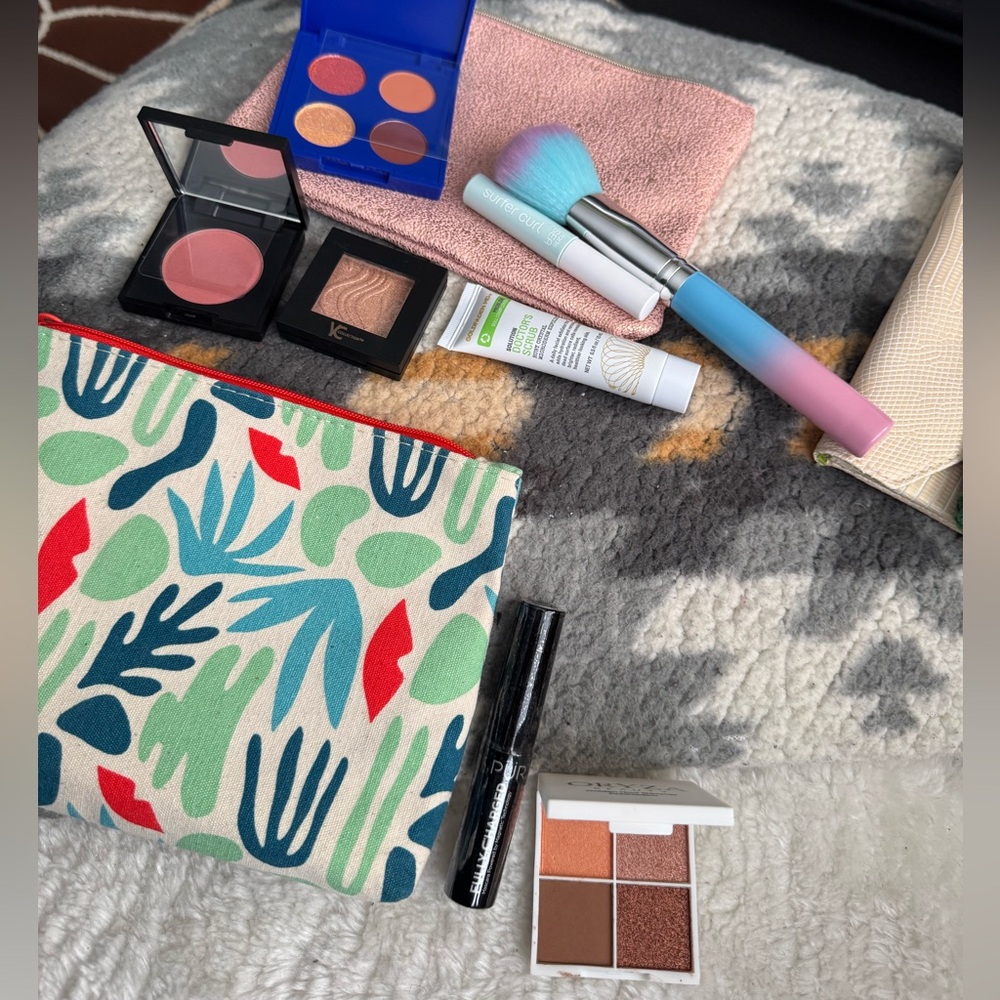 11 Ipsy Pouches + Unused Makeup Bundle